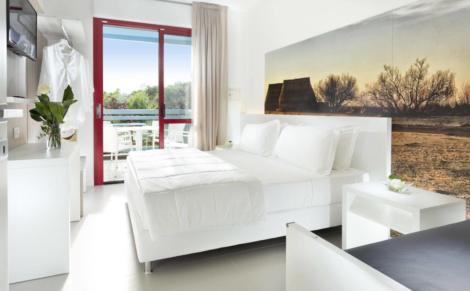 Princess Aparthotel 4*